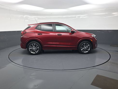 Used 2023 Buick Encore GX Select w/ Sport Touring Package FWD image 2