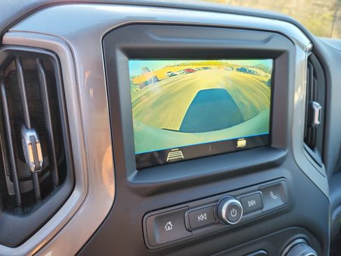 Used 2019 Chevrolet Silverado 1500 W/T w/ Trailering Package image 32