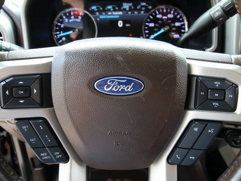 Used 2021 Ford F250 King Ranch w/ King Ranch Ultimate Package AWD/4WD image 26