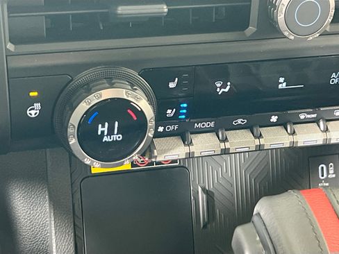 Used 2025 Toyota Tacoma TRD Pro image 20