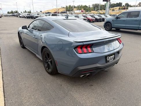 Used 2025 Ford Mustang GT RWD image 5