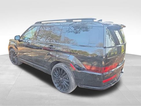 Used 2025 Hyundai Santa Fe Calligraphy image 2