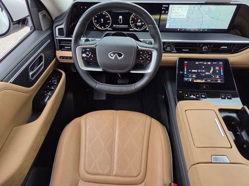 Certified 2025 INFINITI QX80 Sensory w/ Exterior Package AWD/4WD image 15