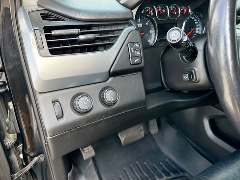 Used 2020 Chevrolet Tahoe LT w/ Luxury Package image 10