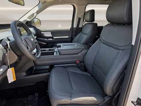 New 2027 Ford Expedition Max Active RWD image 14