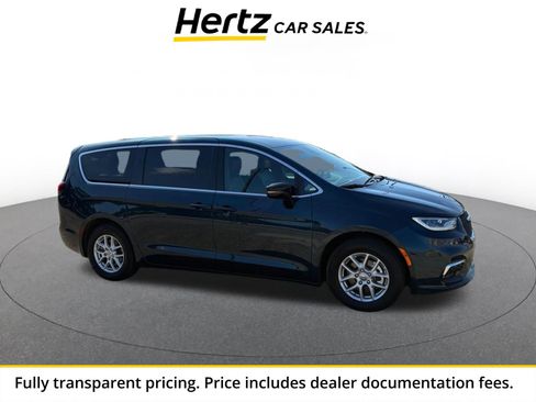 Used 2025 Chrysler Pacifica Select FWD image 1