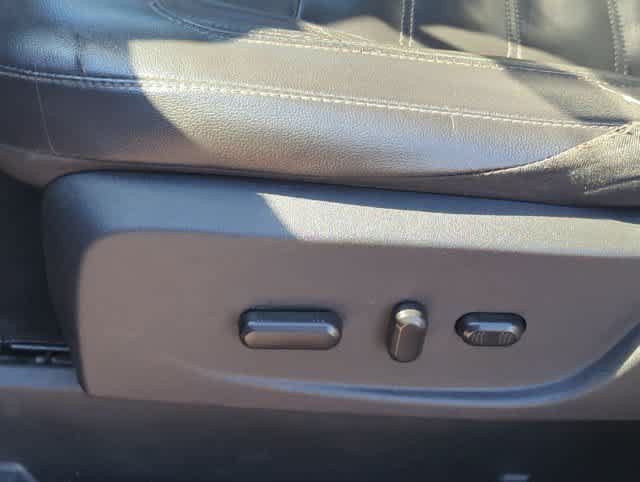 Used 2018 Ford Escape SEL FWD image 17