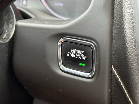 Used 2019 GMC Acadia SLE w/ Driver Alert Package I AWD/4WD image 11