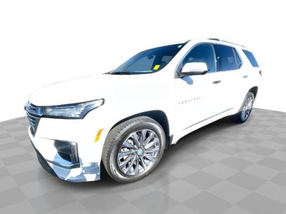 Used 2023 Chevrolet Traverse Premier