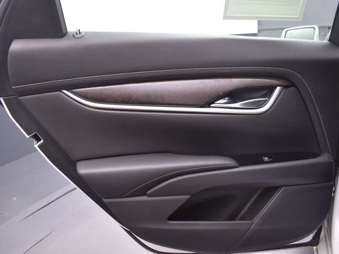 Used 2019 Cadillac XTS Luxury w/ Driver Awareness Package FWD image 28