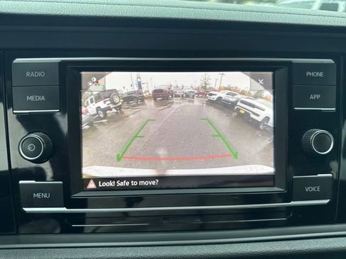 Used 2024 Volkswagen Jetta S image 25