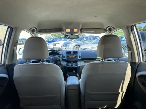 Used 2012 Toyota RAV4 4WD V6 w/ Tow Prep Pkg image 12