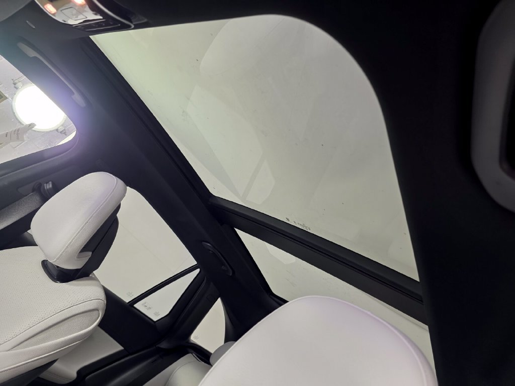 New 2026 Mercedes-Benz GLC 300 image 9