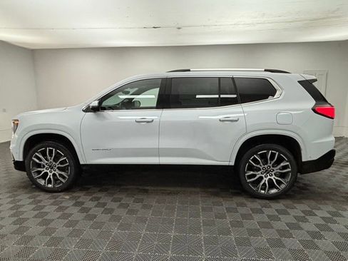 New 2026 GMC Acadia Denali Ultimate AWD/4WD image 17