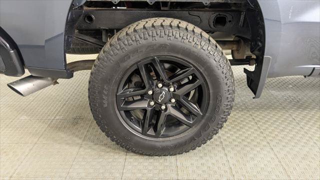 Used 2020 Chevrolet Silverado 1500 Custom Trail Boss w/ Custom Convenience Package AWD/4WD image 33