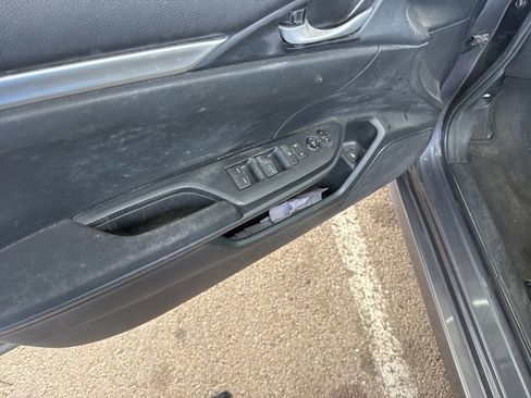 Used 2020 Honda Civic LX image 10