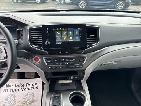 Used 2022 Honda Pilot Special Edition image 17