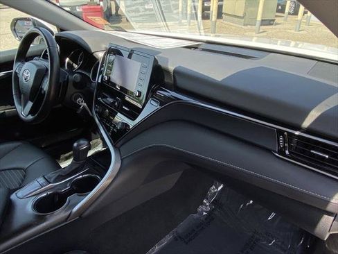 Certified 2023 Toyota Camry SE FWD image 17