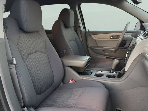Used 2016 Chevrolet Traverse LS FWD image 21