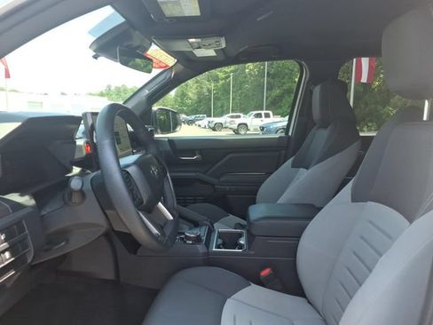 Used 2024 Toyota Tacoma TRD Sport AWD/4WD image 5