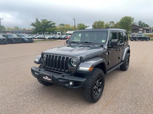 Used 2019 Jeep Wrangler Unlimited Sahara w/ Quick Order Package 24M Moab image 1