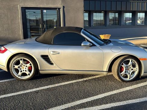 Used 2006 Porsche Boxster S image 3