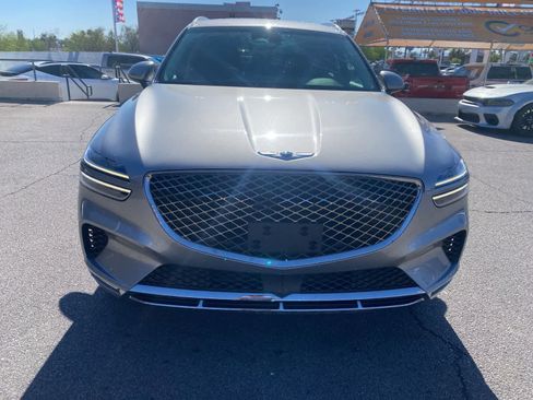 Used 2025 Genesis GV70 2.5T AWD/4WD image 2