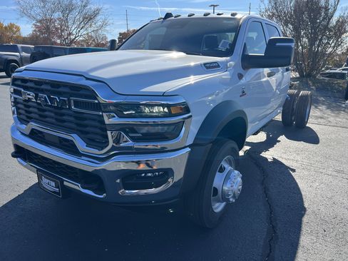 New 2026 RAM 4500 Tradesman w/ Chrome Appearance Group image 1