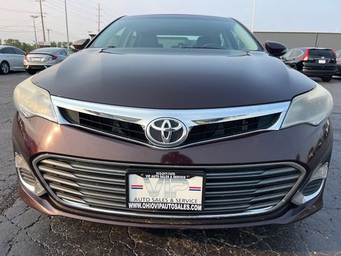 Used 2013 Toyota Avalon image 2