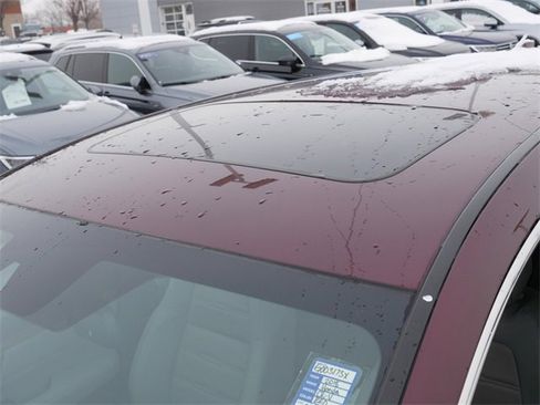 Used 2018 Honda CR-V EX-L image 11