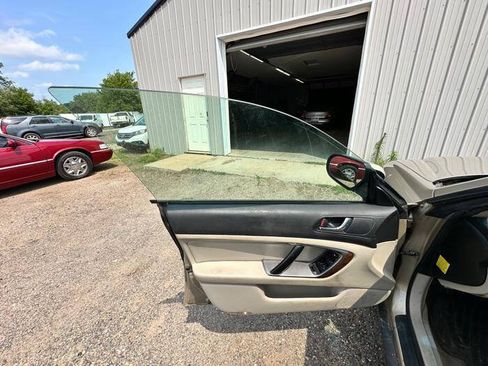 Used 2008 Subaru Outback 2.5i Limited AWD/4WD image 22
