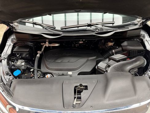 Used 2023 Honda Odyssey Elite image 29