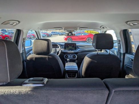 Used 2023 Chevrolet Blazer LT image 14