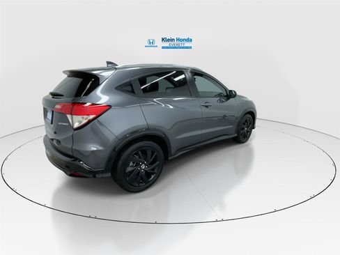 Certified 2022 Honda HR-V Sport image 2