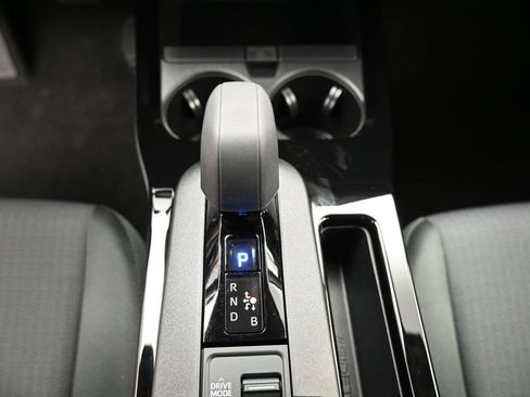 Certified 2024 Toyota Prius LE AWD/4WD image 22