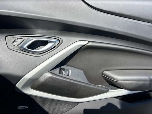 Used 2022 Chevrolet Camaro LT w/ Technology Package RWD image 21