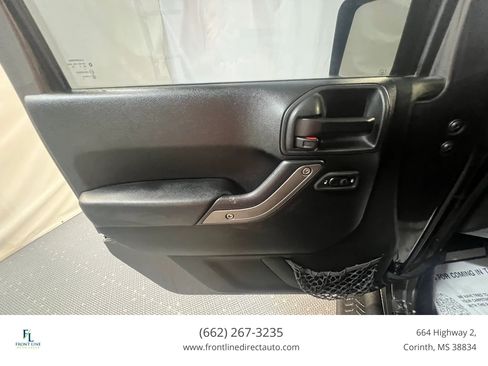 Used 2018 Jeep Wrangler Unlimited Sport S AWD/4WD image 18