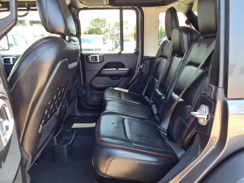 Used 2019 Jeep Wrangler Unlimited Rubicon AWD/4WD image 20