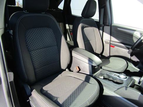 Used 2023 Ford Escape Active image 7