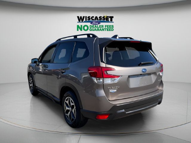 Used 2023 Subaru Forester Premium AWD/4WD image 26