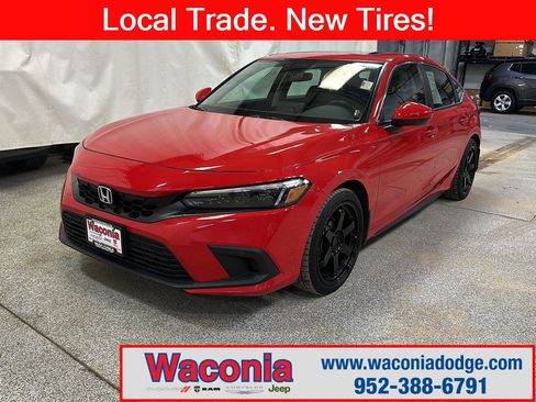 Used 2024 Honda Civic EX-L image 1