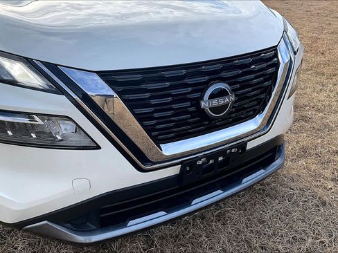 Used 2023 Nissan Rogue SL image 29