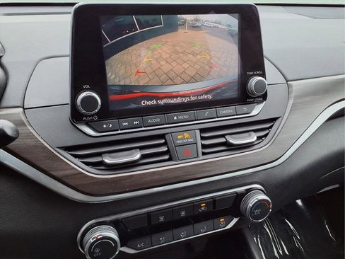 Certified 2023 Nissan Altima 2.5 SV image 24