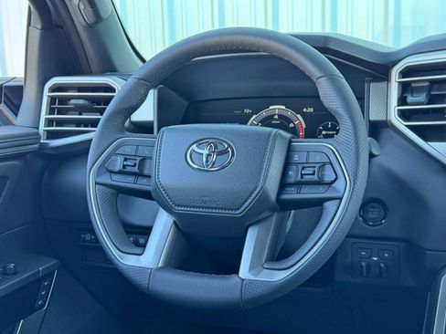 Used 2025 Toyota Tundra Limited image 19