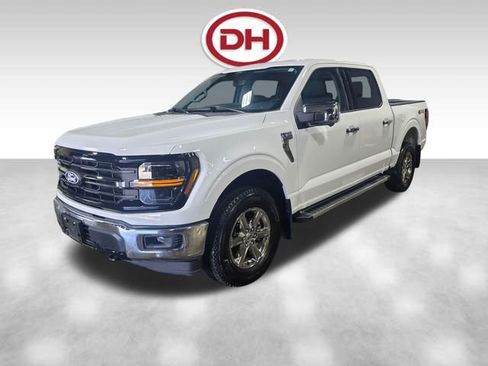 Used 2025 Ford F150 XLT w/ Equipment Group 302A MID image 11