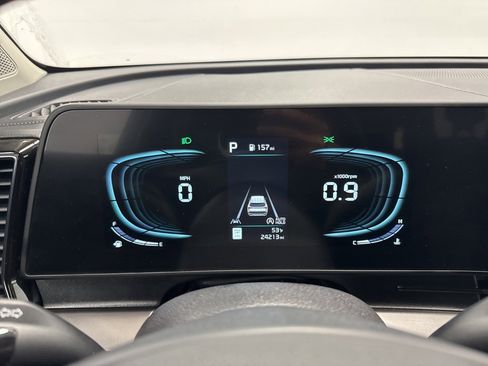 Used 2023 Kia Sportage EX image 13