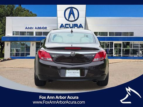 Used 2011 Buick Regal CXL Turbo w/ TO2 Preferred Equipment Group FWD image 4