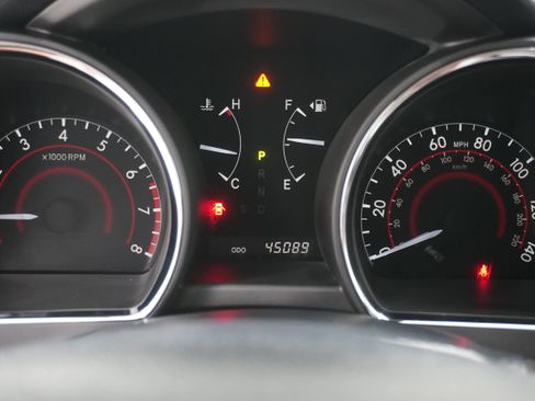 Used 2013 Toyota Highlander Limited FWD image 19