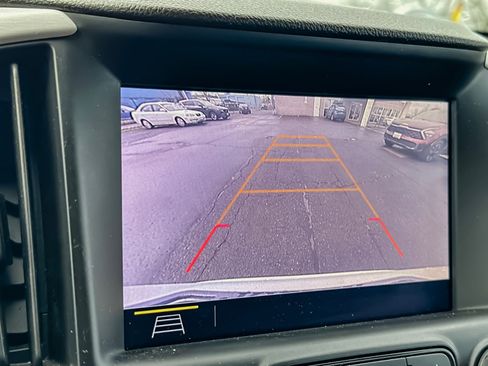 Used 2020 GMC Terrain SLT image 18