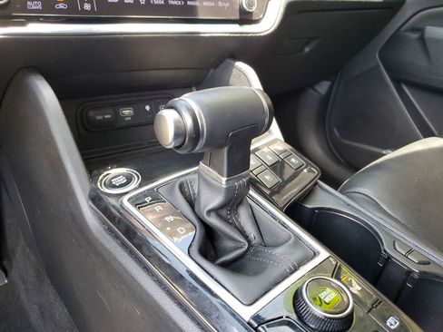 Certified 2023 Kia Sportage SX FWD image 30